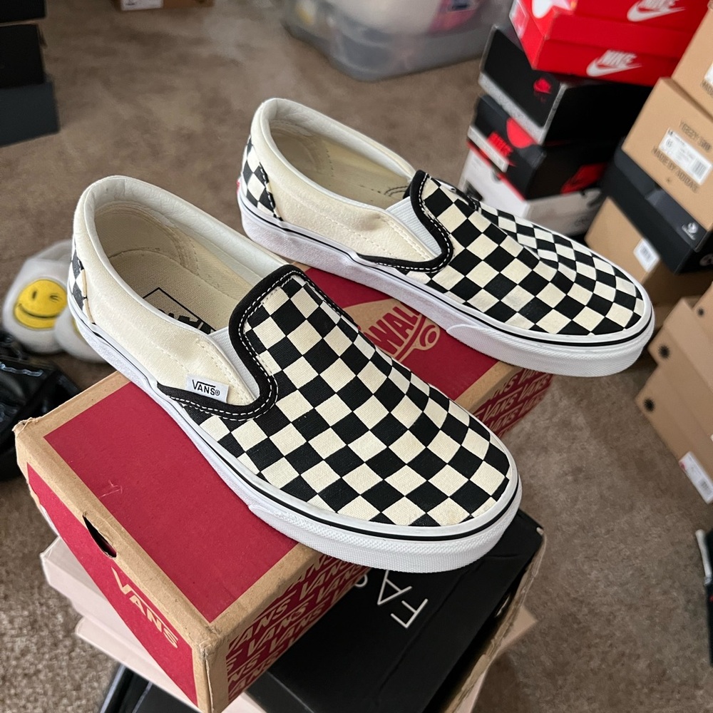 Fashion Nova Black and White Slip-On Shoes